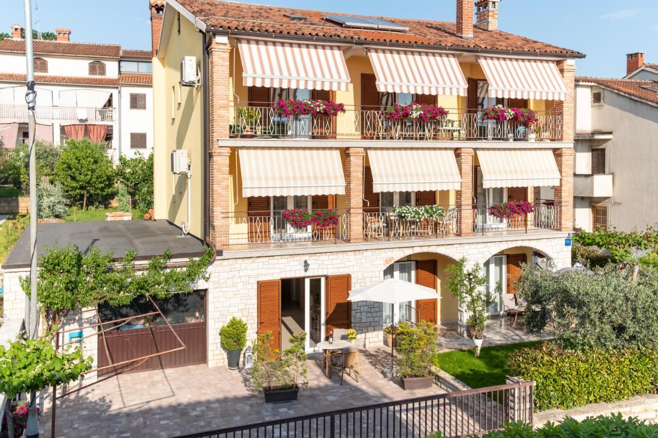 Apartmani Jolly Porec: Blizu Centra I Mora Екстериор снимка