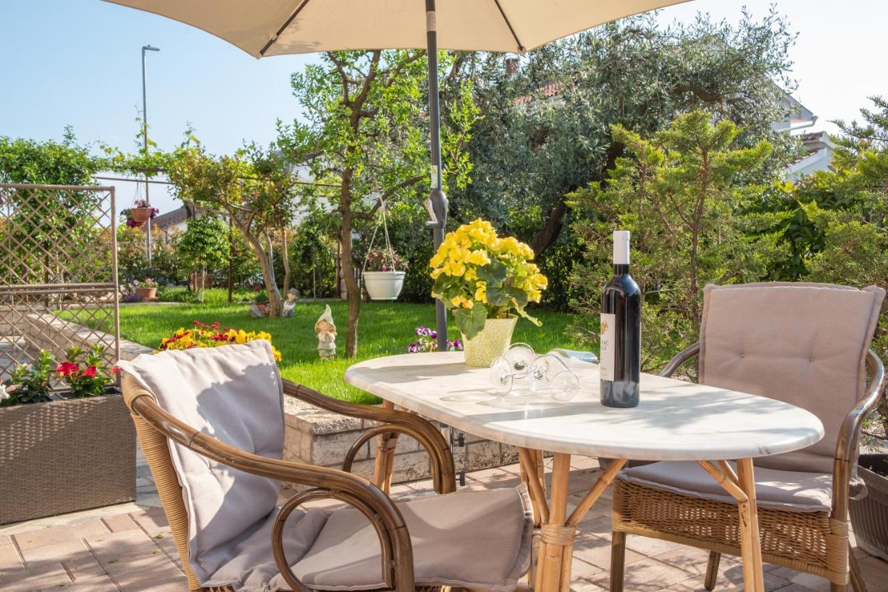 Apartmani Jolly Porec: Blizu Centra I Mora Екстериор снимка